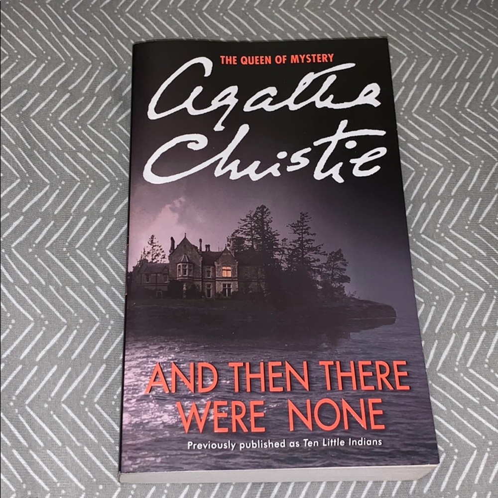 And Then There Were None paperback book 📖